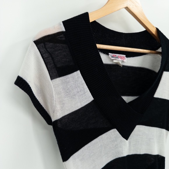 Vintage Y2K Long Top Womens M Stripe Deep V Tunic Sweater Emo Indie Sleaze Retro - Picture 6 of 9